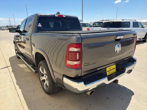 Used 2022 RAM 1500 Laramie AWD/4WD image 5