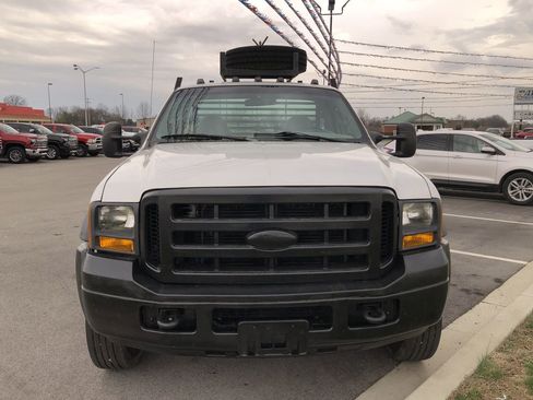 Used 2005 Ford F450 2WD Regular Cab Super Duty image 8