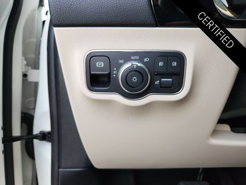 Certified 2023 Mercedes-Benz GLA 250 image 22