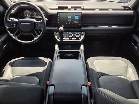Used 2023 Land Rover Defender 110 X-Dynamic SE AWD/4WD image 16