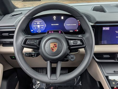 New 2026 Porsche Macan 4 Electric image 15