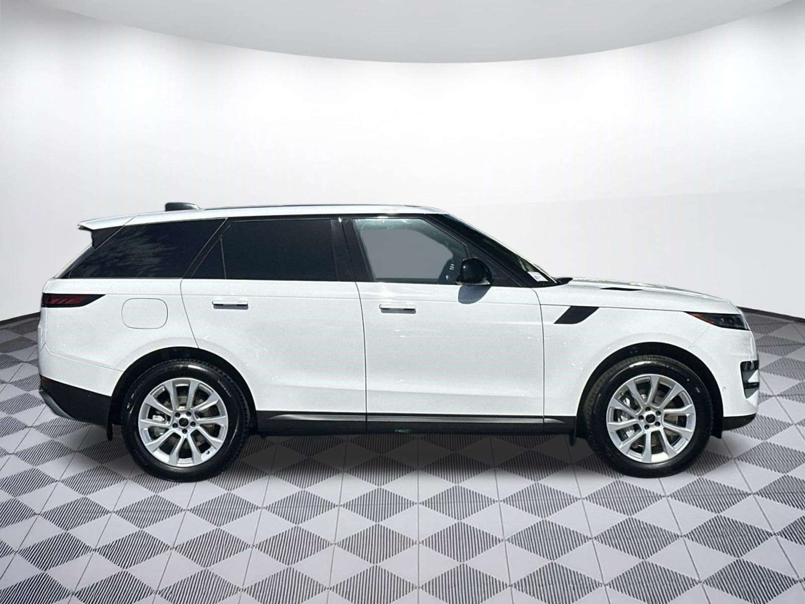 New 2026 Land Rover Range Rover Sport SE AWD/4WD image 6