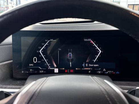 Used 2024 BMW X5 xDrive40i w/ Premium Package image 19