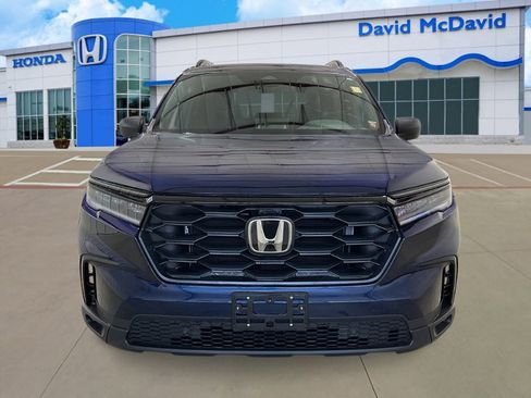 New 2025 Honda Pilot Sport image 12