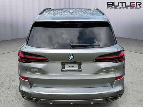 Used 2024 BMW X5 sDrive40i w/ M Sport Package RWD image 9