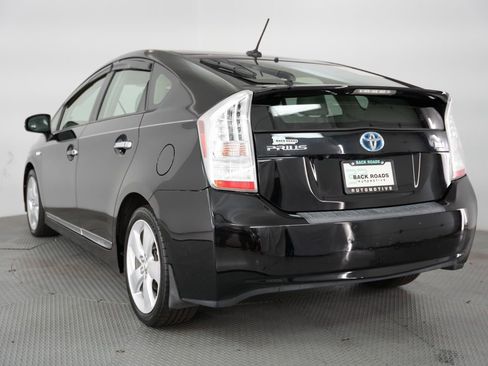 Used 2011 Toyota Prius Four w/ Solar Roof Pkg FWD image 9