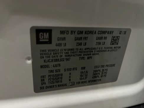 Used 2020 Buick Encore Preferred AWD/4WD image 32