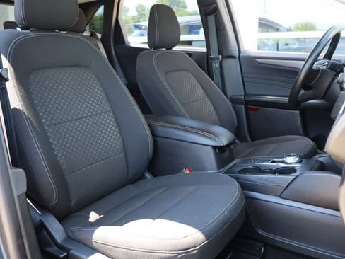 Used 2024 Ford Escape Active AWD/4WD image 38