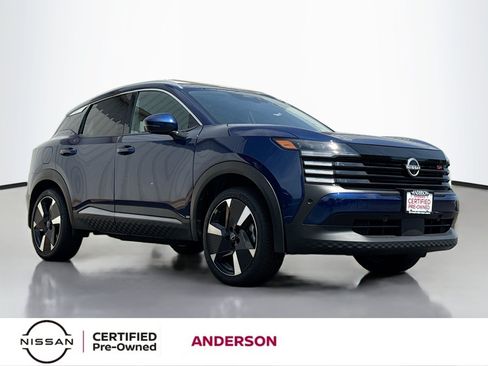 Certified 2025 Nissan Kicks SR w/ SR Premium Package AWD/4WD image 1