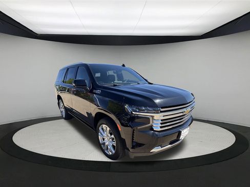 Used 2022 Chevrolet Tahoe High Country w/ Max Trailering Package AWD/4WD image 1