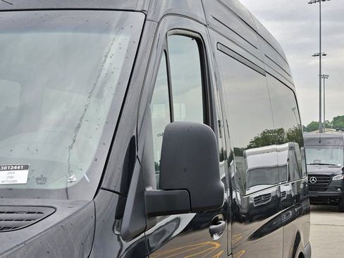 New 2024 Mercedes-Benz Sprinter 2500 image 9