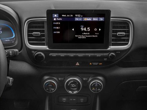 Certified 2026 Hyundai Venue SEL FWD image 7