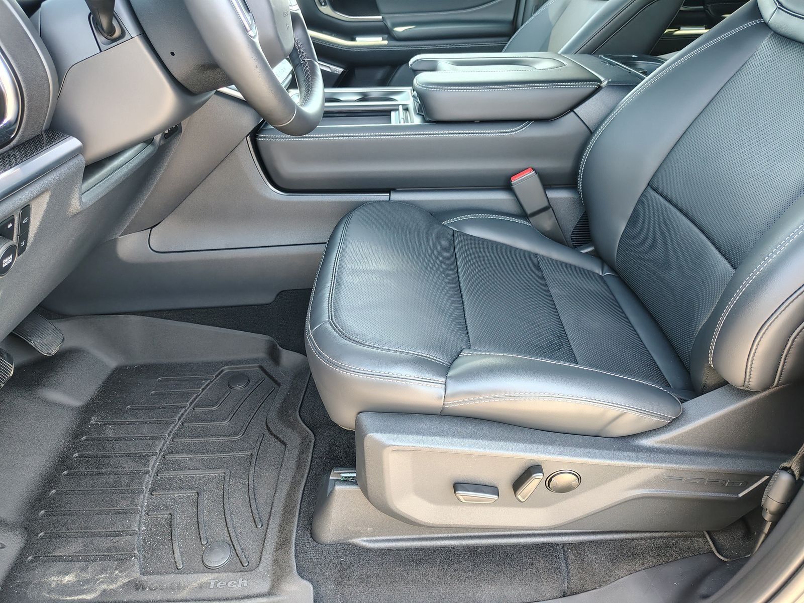 New 2027 Ford Expedition Platinum w/ Stealth Performance Package AWD/4WD image 15