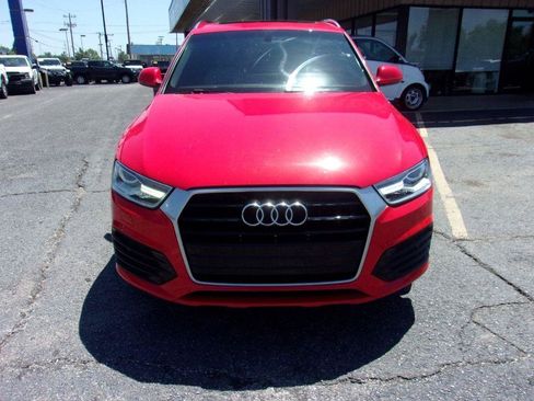 Used 2018 Audi Q3 2.0T Premium w/ Convenience Package FWD image 3