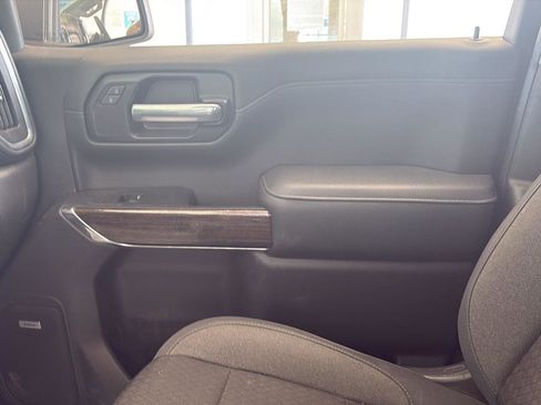 Used 2021 GMC Sierra 1500 Elevation w/ Preferred Package image 25