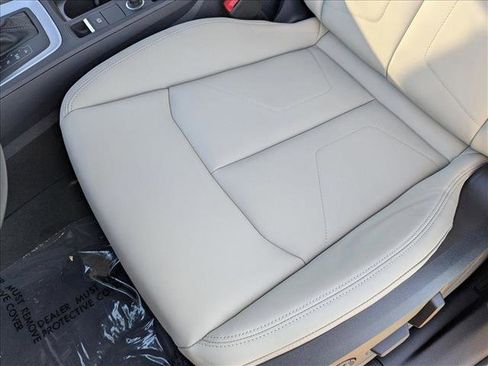 New 2025 Audi Q3 2.0T Premium image 4