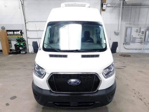 Used 2023 Ford Transit 250 148 High Roof AWD w/ Exterior Upgrade Package image 15