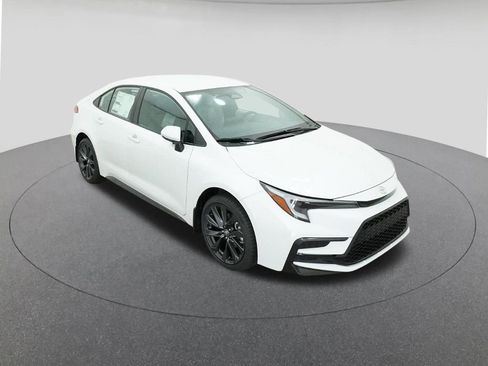 New 2026 Toyota Corolla SE image 13