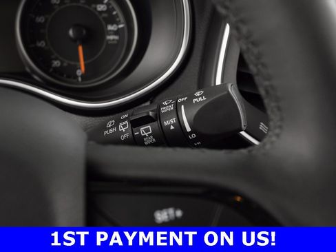 Certified 2023 Jeep Cherokee Altitude Lux image 27