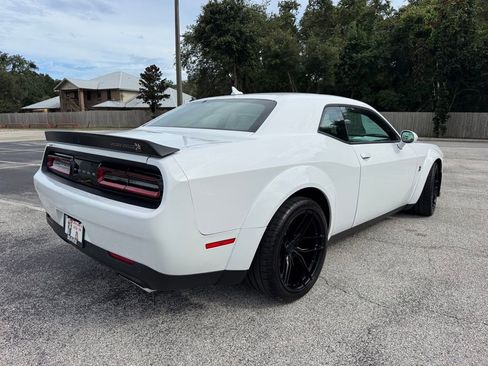 Used 2023 Dodge Challenger R/T Scat Pack image 9