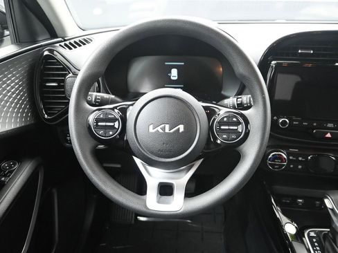 New 2025 Kia Soul S image 31