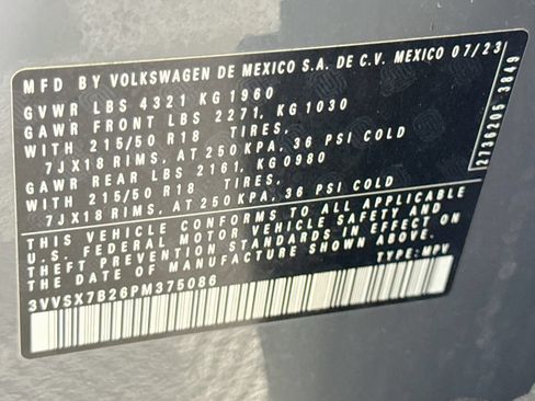 Certified 2023 Volkswagen Taos SE FWD image 31