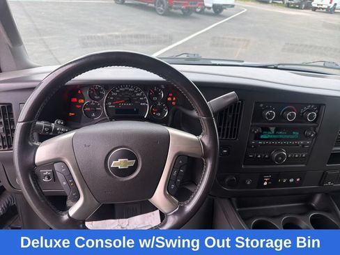 Used 2017 Chevrolet Express 3500 LT w/ LT Preferred Equipment Group RWD image 19
