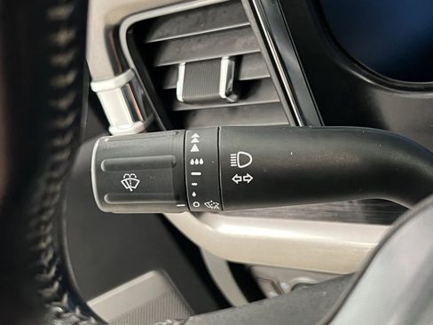 Used 2023 Ford F350 Lariat w/ Lariat Ultimate Package image 30