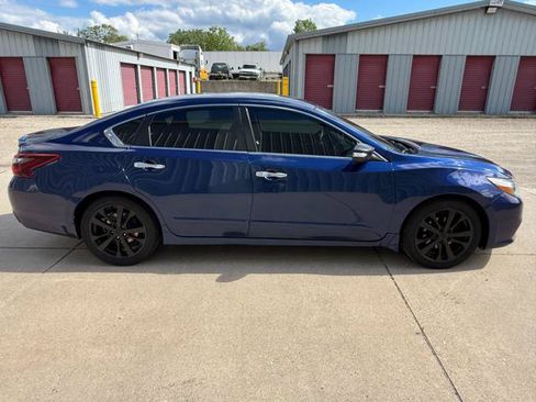 Used 2018 Nissan Altima 2.5 SR FWD image 5