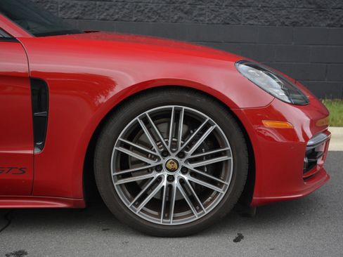 Certified 2023 Porsche Panamera GTS AWD/4WD image 40