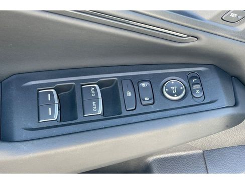 Certified 2025 Honda Accord EX-L image 12