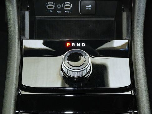 Used 2023 Jeep Grand Cherokee Altitude image 16