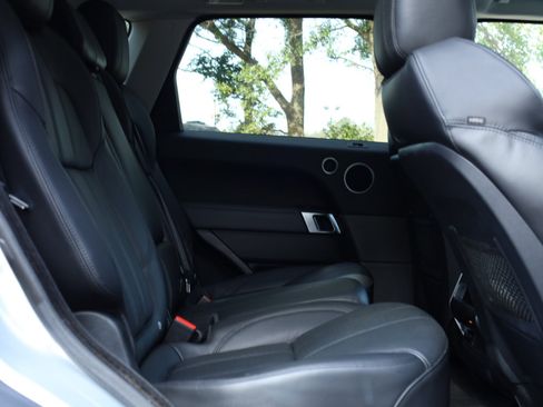 Used 2014 Land Rover Range Rover Sport Supercharged image 42