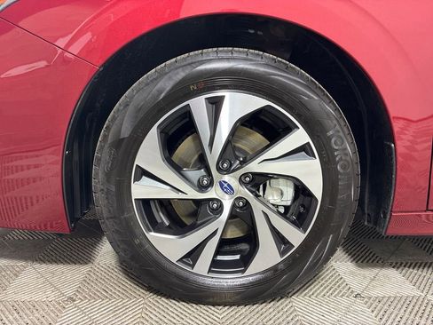 Used 2025 Subaru Legacy Premium image 6