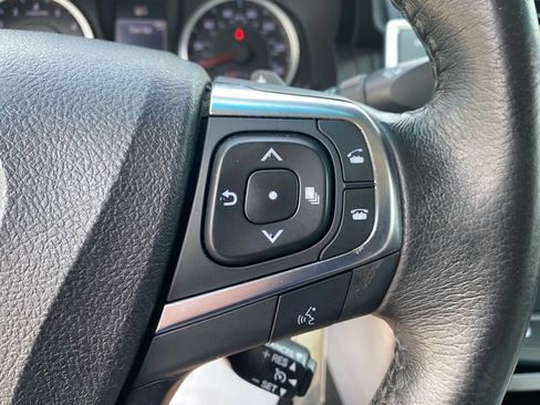 Used 2017 Toyota Camry SE FWD image 24