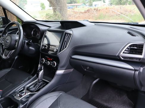 Used 2021 Subaru Forester Limited AWD/4WD image 17