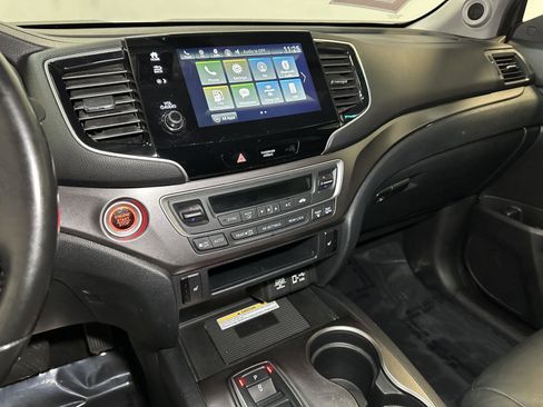 Used 2021 Honda Pilot Special Edition image 28