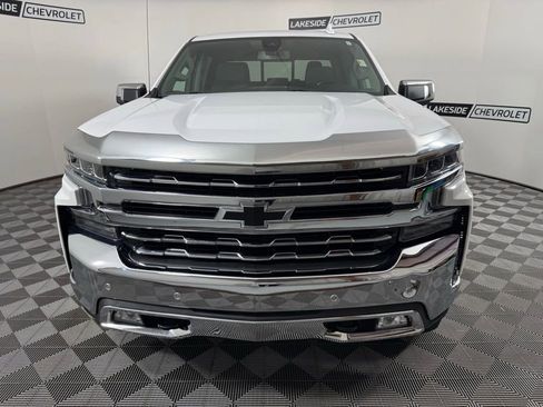 Used 2019 Chevrolet Silverado 1500 LTZ w/ LTZ Premium Package AWD/4WD image 9