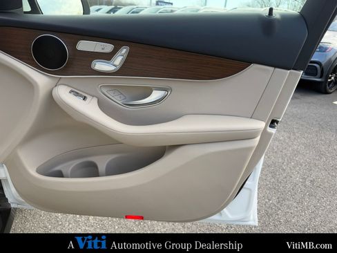 Certified 2021 Mercedes-Benz GLC 300 4MATIC image 29