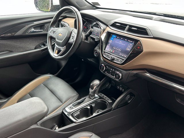 Used 2022 Chevrolet TrailBlazer ACTIV w/ Technology Package FWD image 31