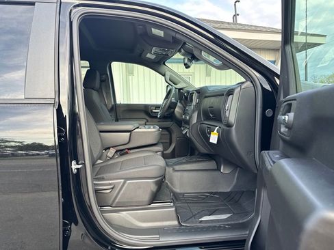 New 2026 Chevrolet Silverado 2500 Custom w/ Custom Value Package AWD/4WD image 21