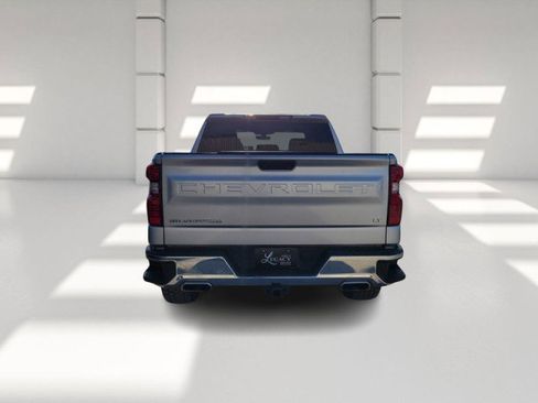 Used 2021 Chevrolet Silverado 1500 LT w/ Z71 Off-Road Package image 5