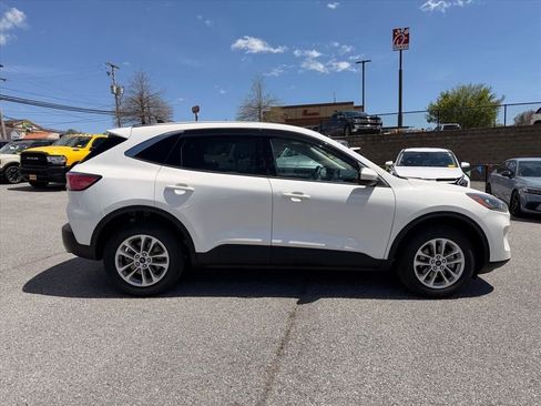 Used 2020 Ford Escape SE AWD/4WD image 14