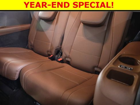 Certified 2024 Mercedes-Benz GLS 450 4MATIC w/ AMG Line Exterior image 38