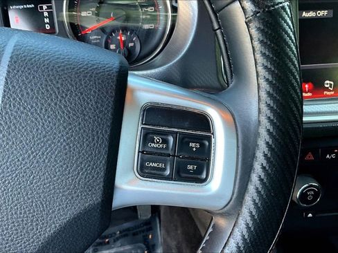 Used 2014 Dodge Charger R/T w/ Driver Confidence Group (AJG) AWD/4WD image 11