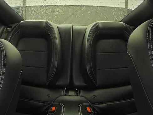 Used 2022 Ford Mustang GT Premium w/ Equipment Group 401A RWD image 10