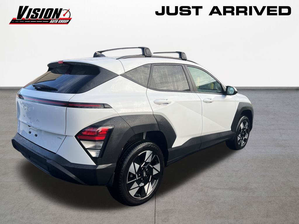 Certified 2025 Hyundai Kona SEL AWD/4WD image 5