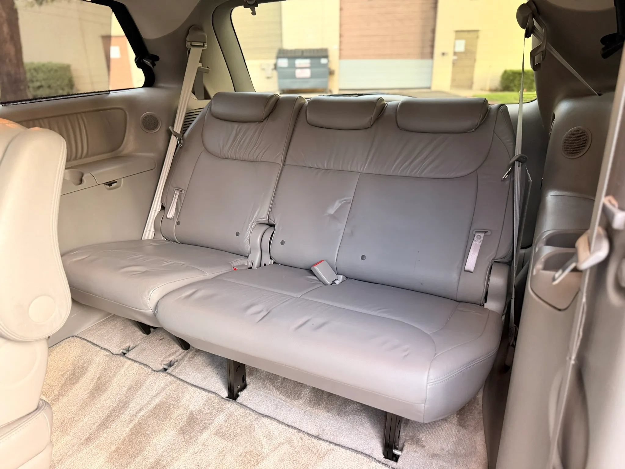 Used 2006 Toyota Sienna XLE w/ XLE Pkg 6 FWD image 5