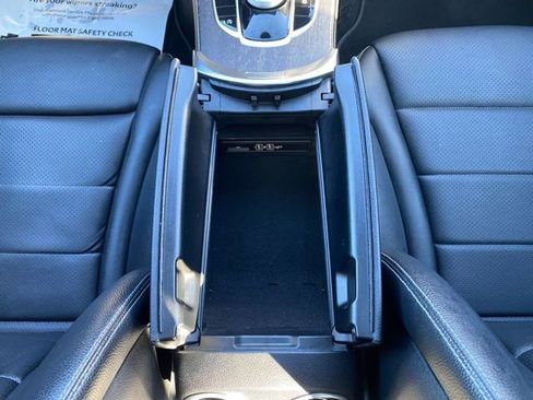 Used 2021 Mercedes-Benz C 300 4MATIC Sedan image 39