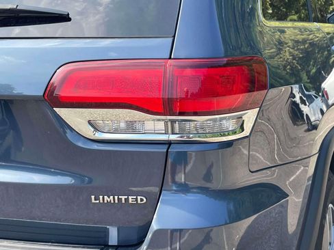 Used 2020 Jeep Grand Cherokee Limited AWD/4WD image 10